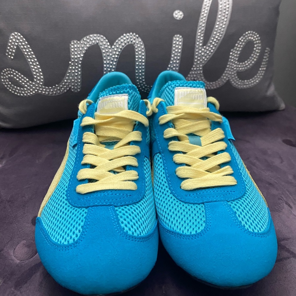 Puma Blue and Yellow Athletic Shoes Lightweight Mesh Design (eco ortholite)